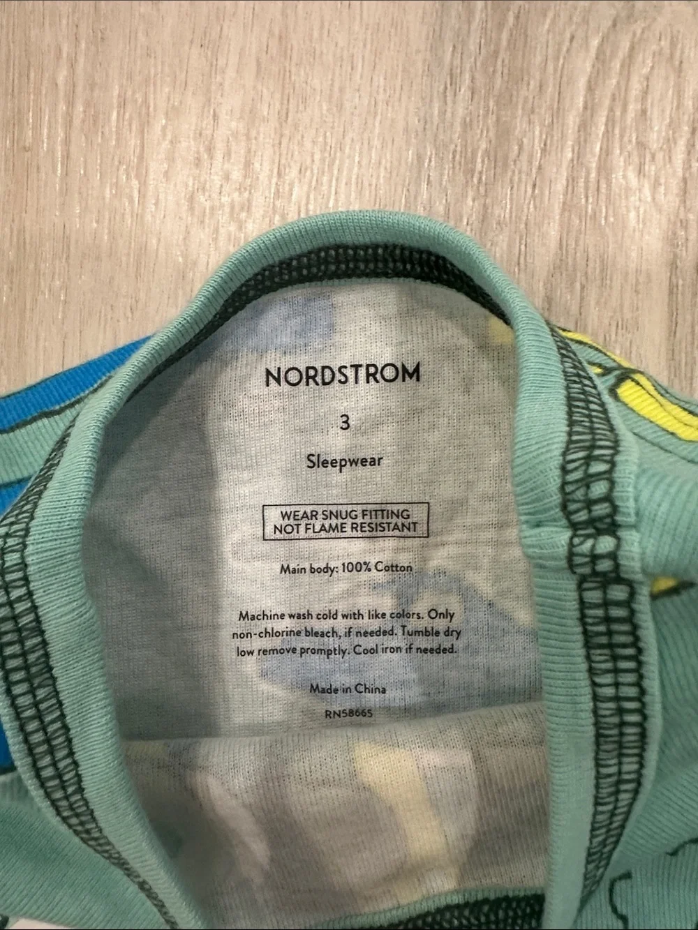 Nordstrom Kids Glow in the Dark Transportation Pajama Top Size 3NWT